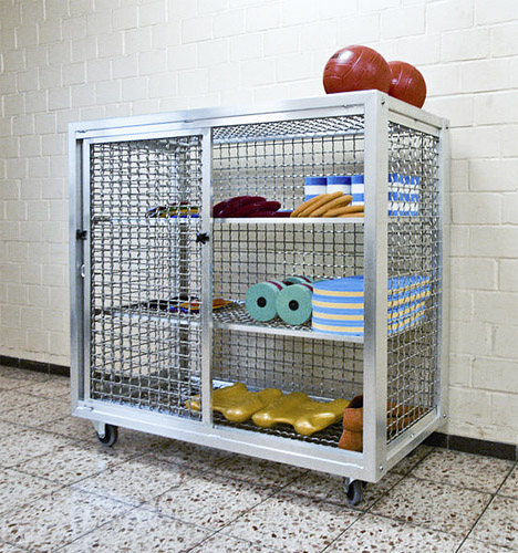 ШКАФ ДЛЯ ХРАНЕНИЯ АКВАОБОРУДОВАНИЯ 125х125х62 см